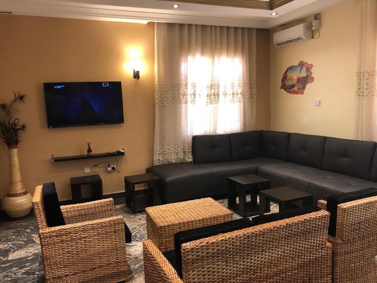House X Abuja Exterior foto